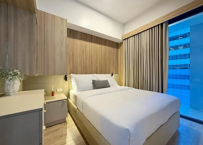 1br Family At 38park I T Park 300mb Wifi *